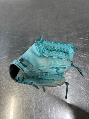 44 Pro RH Signature Series Baseball Glove 12" (Used)