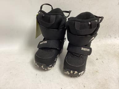 Used K2 Mini Grom Youth 07.0 Boys' Snowboard Boots 11855-s000162144