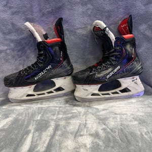 Junior Bauer Vapor 3X Pro Hockey Skates Regular Width Size 1.5 (Used)