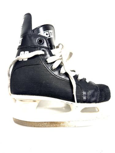 Used Ccm Champion 90 Youth Hockey Skate Youth 13.0 11860-s000264931