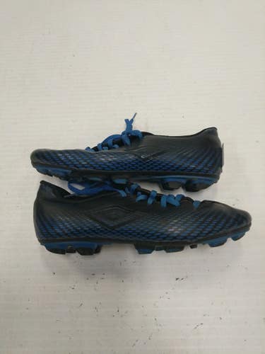 Used Umbro Senior 6.5 Cleat Soccer Outdoor Cleats 11860-s000265960