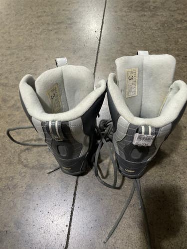 Used Ltd Ltdsno Jr Boots Boys Snowboard Boots Grey Junior 03 11605-s000176934