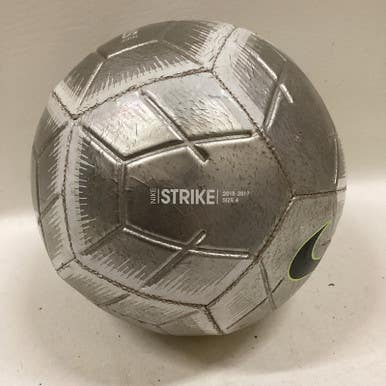 Used Nike Strike 4 Soccer Balls 11725-s000465421
