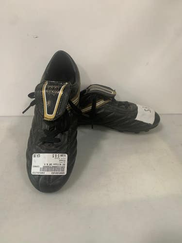 Used Wilson Senior 6.5 Cleat Soccer Outdoor Cleats 11727-s000180103