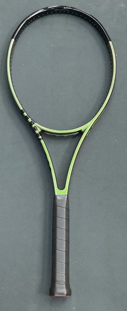 Wilson Blade H22 Karen Khachanov Mold 18x20 4 3/8 | SidelineSwap