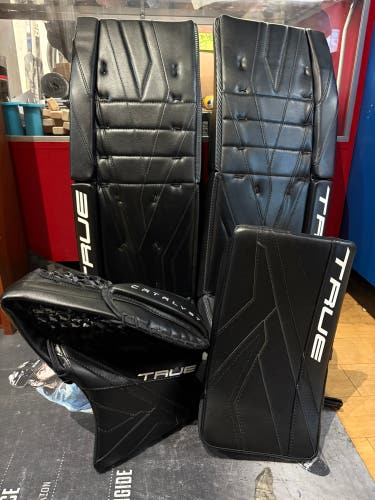 33"+2 True 5x6 Goalie Full Set (New)