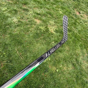 Senior Bauer Vapor Flylite Left Hand Hockey Stick 82 Flex Pro Stock (New)