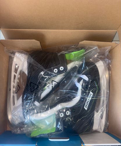 Black Bauer X-LS LTP Hockey Skates Regular Width Size 3 (New)