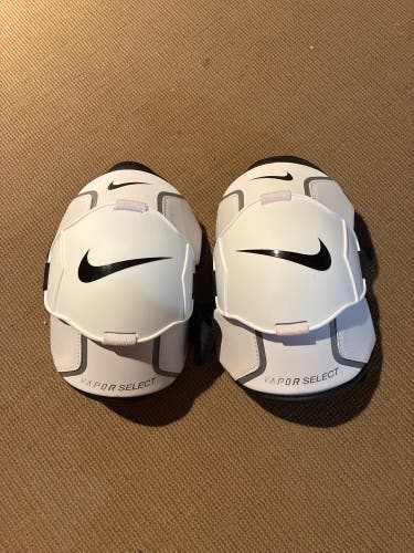 Large Adult Nike vapor select Arm Pads (New)