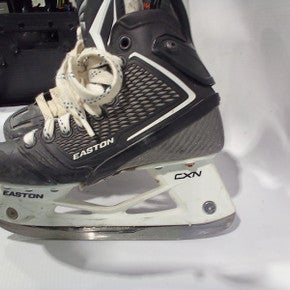 Used Easton M7 Junior 01.5 Ice Hockey Skates 11847-s000014065