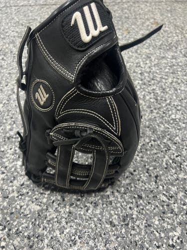 Marucci Founders Series RH Outfield Baseball Glove 12.75" (Used)
