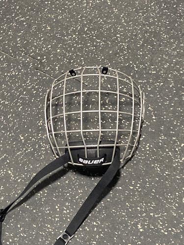 Used Hockey Wire Mask None Md 11472-s000134445