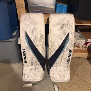 34" Bauer Vapor Hyperlite 2 Goalie Leg Pads (Used)