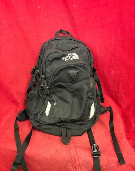 north face day backpacks The Dyno Backpack NF0A52S7 The North Face Borealis backpack features a padded laptop sleeve to keep your tech safe and secure on the go Day/backpack : Black Adult Unisex