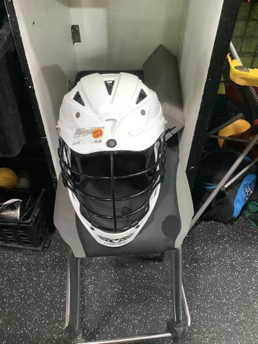 Used Cascade Cpx R Lacrosse Helmet White Md 10743-s000450153