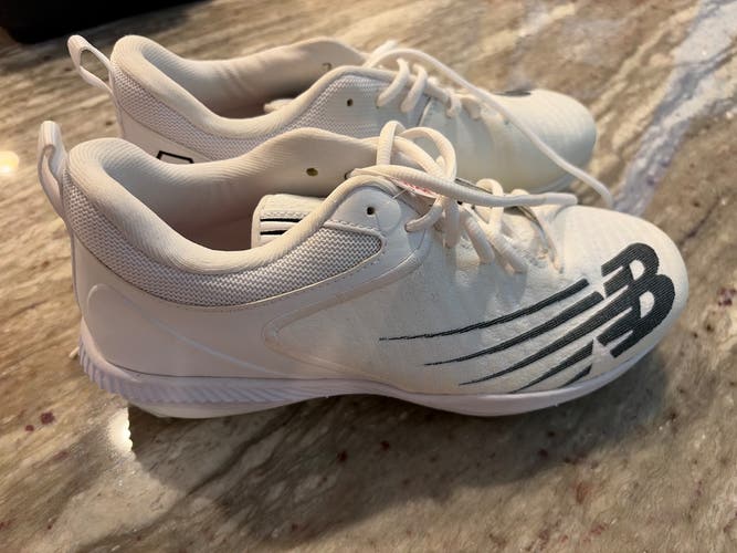 White Men's Size M 9.5 (W 10.5) Adult New Balance Metal (New)