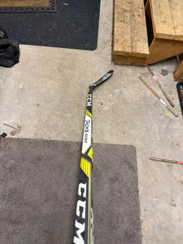 CCM Tacks 6092 RH 75 Flex p46