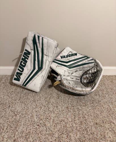 Michigan State Spartans Vaughn V10 Pro Carbon Regular Practice Palm Pro Stock (Used)