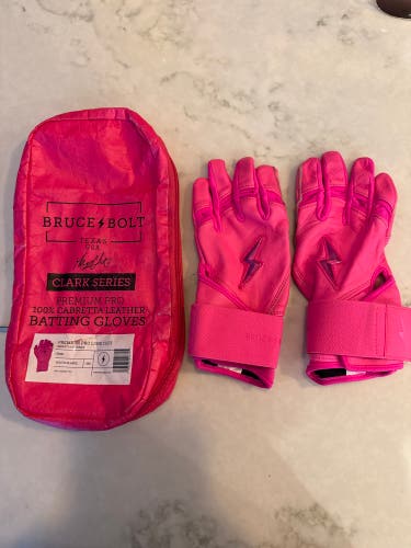 YXL Long Cuff Bruce Bolt Batting Gloves