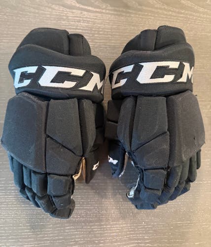 CCM HGTK Tacks Pro Stock Hockey Gloves 14” Stars 2135