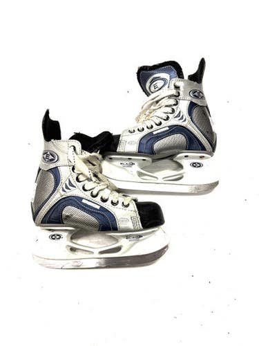 Used Easton Synergy 300 Junior Hockey Skate Junior 01 11860-s000283286