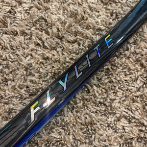 Bauer Vapor Flylite SR Grip LH Hockey Stick P28 77 Flex (New) (No Warranty) Black/Silver