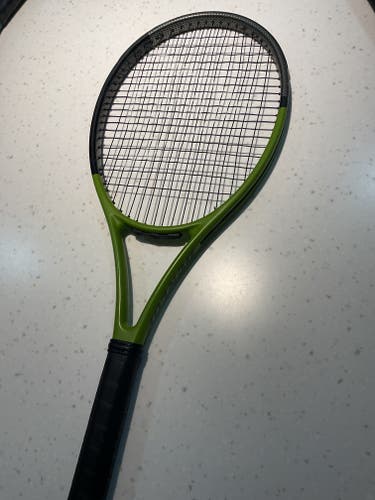 Adult Dunlop Tristorm team Tennis Racquet (Used)