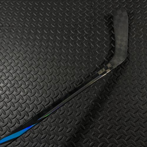 Senior Bauer Nexus Tracer Left Hand Hockey Stick P28 87 Flex (New)