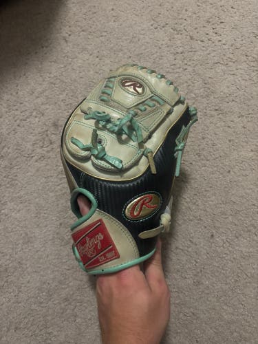 2023 Rawlings Pro Preferred RH Pitcher's Baseball Glove 11.5" (Used)