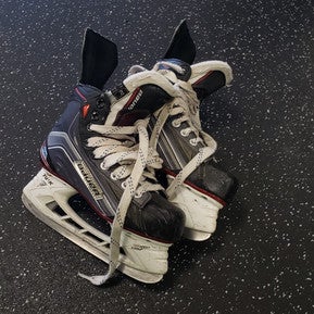 Used Bauer X600 Junior Hockey Skate Junior 03 11849-s000016664