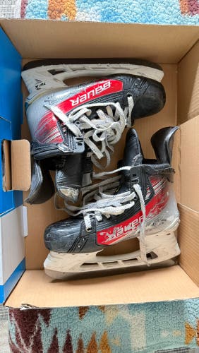 Custom Red Bauer Vapor Hyperlite Hockey Skates Size 5.75 (Used)