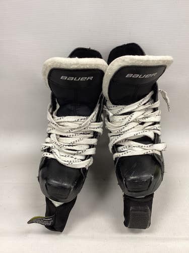 Used Bauer Nexus Classic Junior 02 Ice Hockey Skates 11851-s000019502