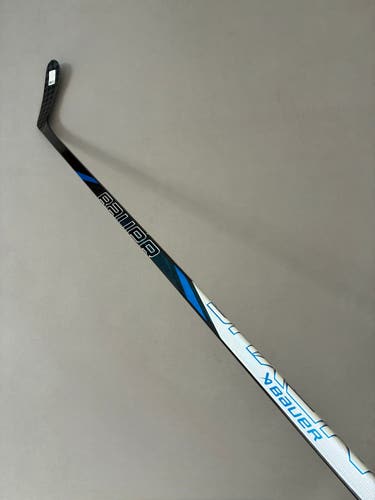 New 87 Flex P28 Senior Bauer Nexus League Right Hand Pro Stock Hockey Stick
