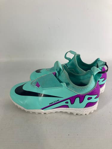 Used Nike Junior 01.5 Cleat Soccer Turf Shoes 11834-s000024843