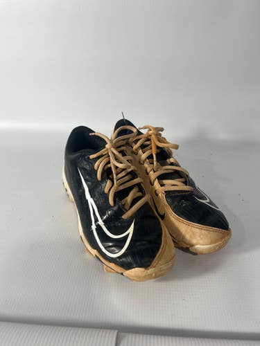 Used Nike Bb Cleat Fast Flex Size 3.5 Junior 03.5 Baseball And Softball Cleats 11834-s000013506