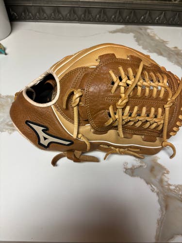 RH Mizuno Franchise Baseball Glove 12"