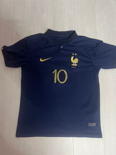 Kylian Mbappe France Small Kids Jersey (lightly used)