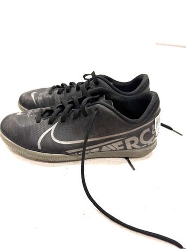 Used Nike Soccer Indoor Shoes Black Junior 05 11860-s000287699