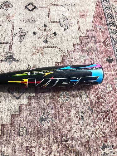 2025 Victus Vibe Alloy USSSA Certified Bat (-10) 19 oz 29" (Used)