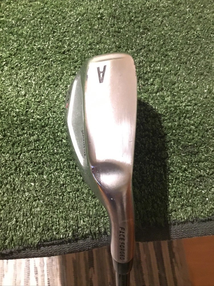 SWIX セーラー　レーシングFC040プロ Srixon ZX4 Face Forged Gap Wedge (GW) Fujikura Vista Pro IR 40-R3