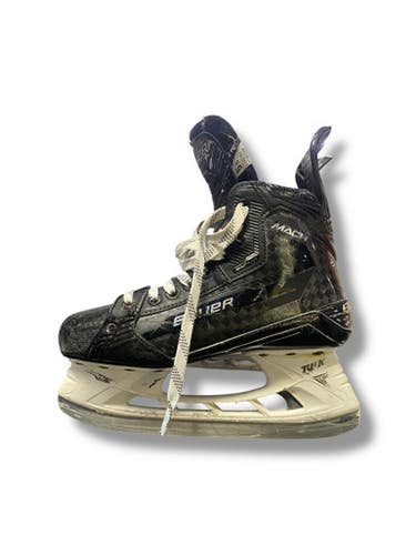 Used Bauer Supreme Mach Intermediate Hockey Skate Intermediate 5.5 11375-s000360362