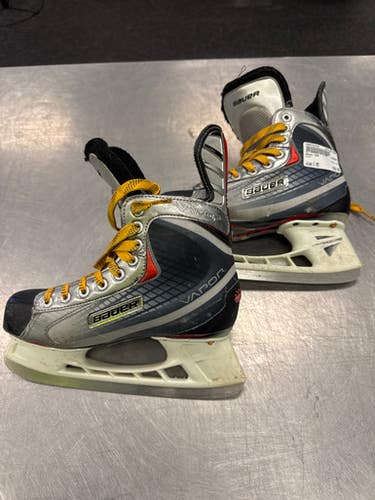 Used Bauer X20 Junior Hockey Skate Junior 05 11339-s000183442