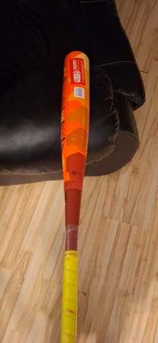 2025 Easton Hype Fire Composite USSSA Certified Bat (-5) 26 oz 31" (New)