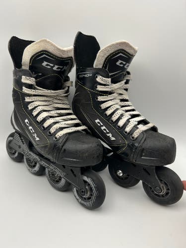 CCM Tacks 9040R Inline Hockey Skates Youth Size 2 Roller Hockey Skates FastFrame