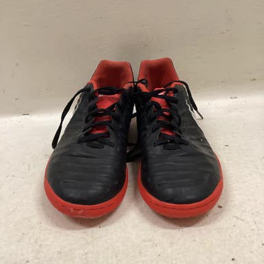 Used Nike Tiempo Soccer Indoor Shoes Black Senior 5.5 11725-s000486786
