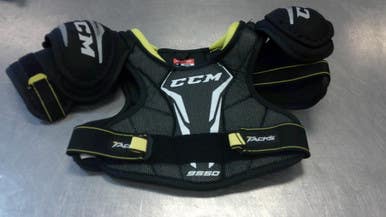 Used Ccm 9550 Tacks Senior Shoulder Pads Md 11339-s000194139
