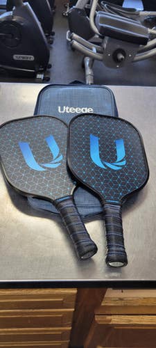 Used Uteeqe Pickleball Racquet Royal Blue 11497-s000151925