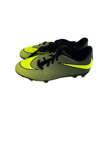 Used Nike Bravata Jr 4 Black And Yellow Soccer Cleats 11692-s000141358