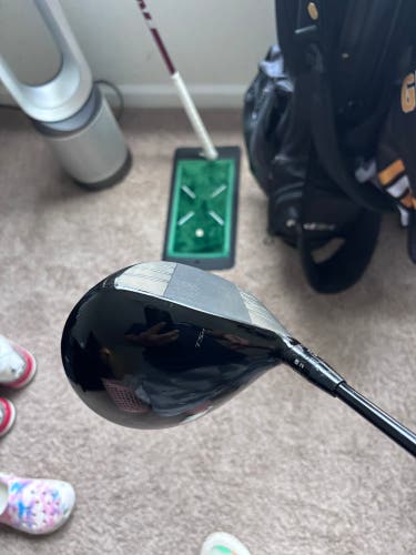 Titleist TSR4 Left Hand Driver Regular Flex (Used)
