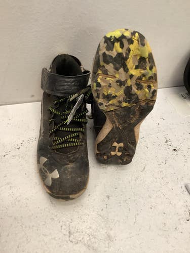 Used Under Armour B4 Bb Sb Cleats Black Junior 01 11443-s000198358